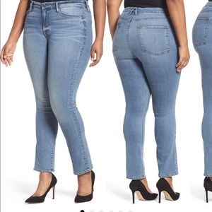 Good American Good Straight High Rise Jeans